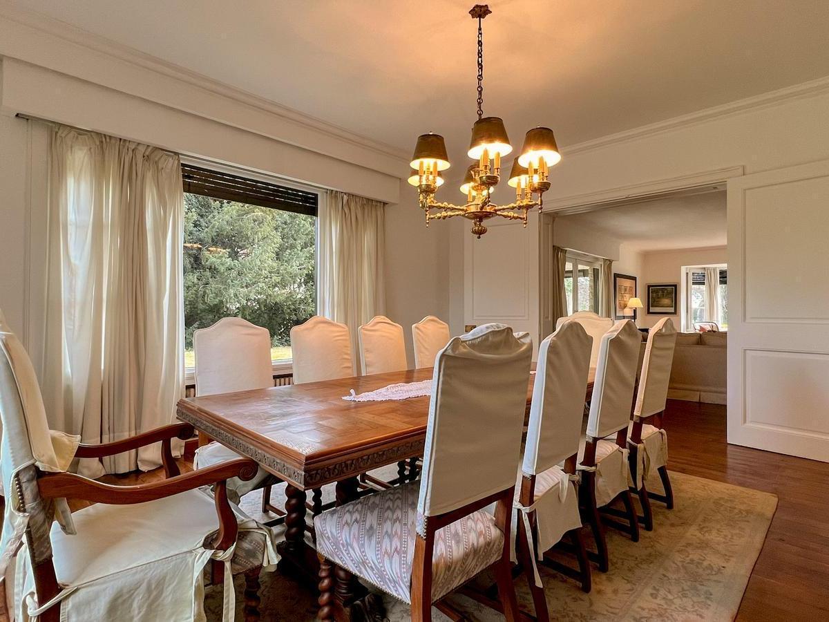 Venta | Residencia | 7 Ambientes | Los Troncos | 1700 m² Lote | 3