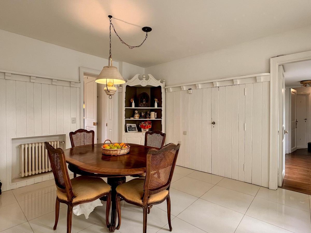 Venta | Residencia | 7 Ambientes | Los Troncos | 1700 m² Lote | 5