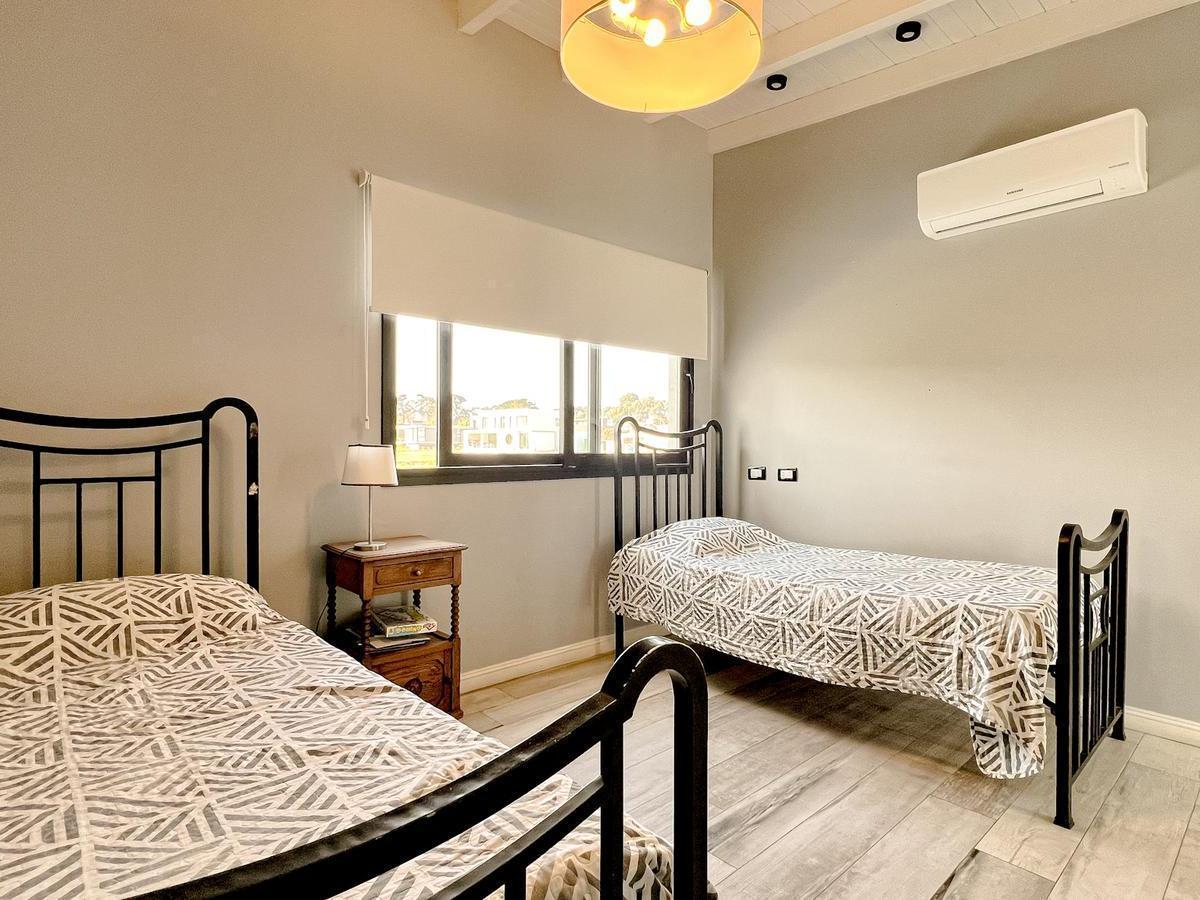 Casa en Barrancas de San Benito Country Club 3