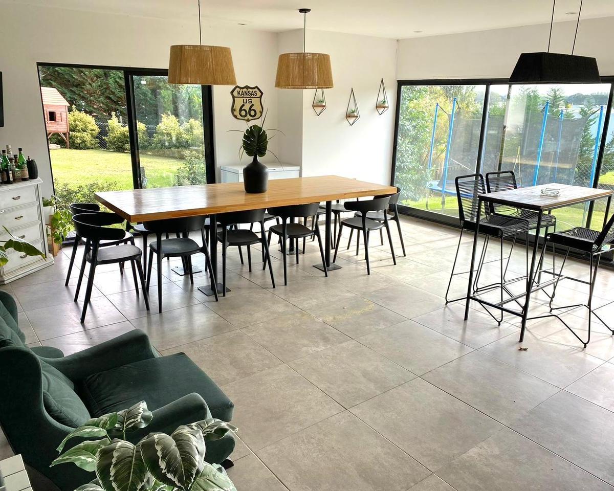 Foto de VENTA | CASA DE 4 AMBIENTES | ARENAS DEL SUR | TOMA PERMUTA, imagen 5