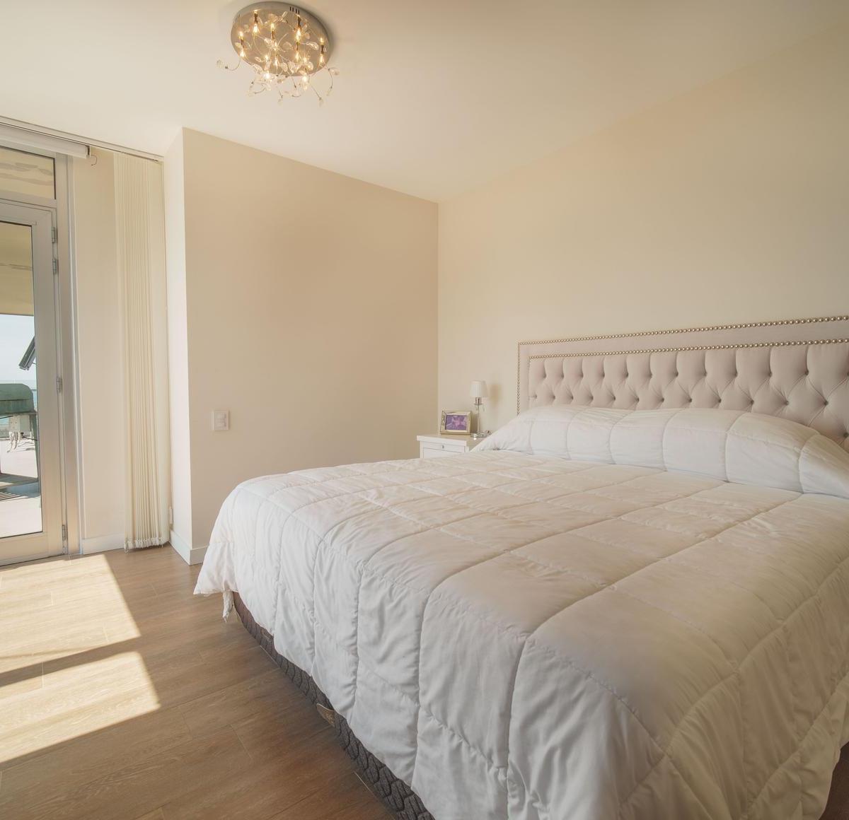 Departamento de 5 Ambientes| con Vistas Inigualables| del Mar El Puerto y El Golf 2