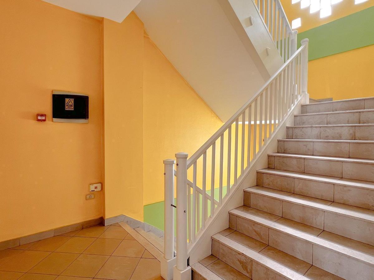 Foto de VENTA | EDIFICIO COMERCIAL | LOCAL OFICINAS, imagen 2