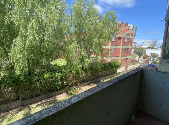 VENTA | DEPTO 3 AMB CON BALCON Y COCHERA | SAN CARLOS 5