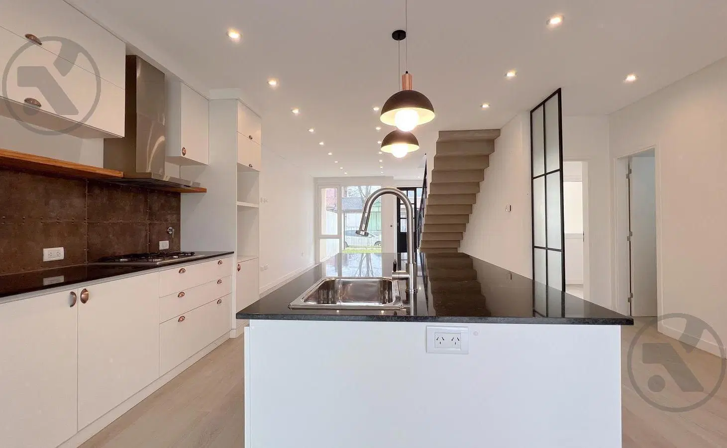 24 MESES | CASA A ESTRENAR DE 4 AMBIENTES | CONSTITUCION | 3