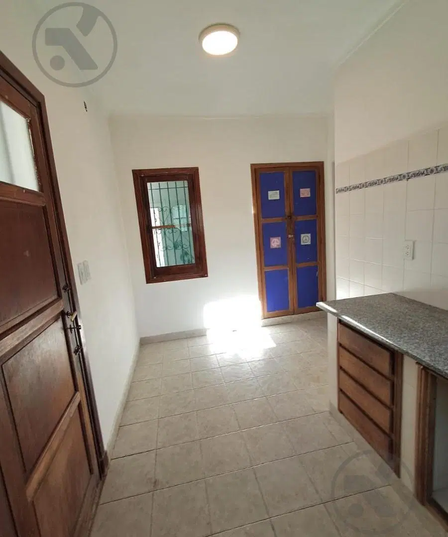 ALQUILER 24 MESES | CASA 3 AMBIENTES CON JARDIN Y GARAGE 2
