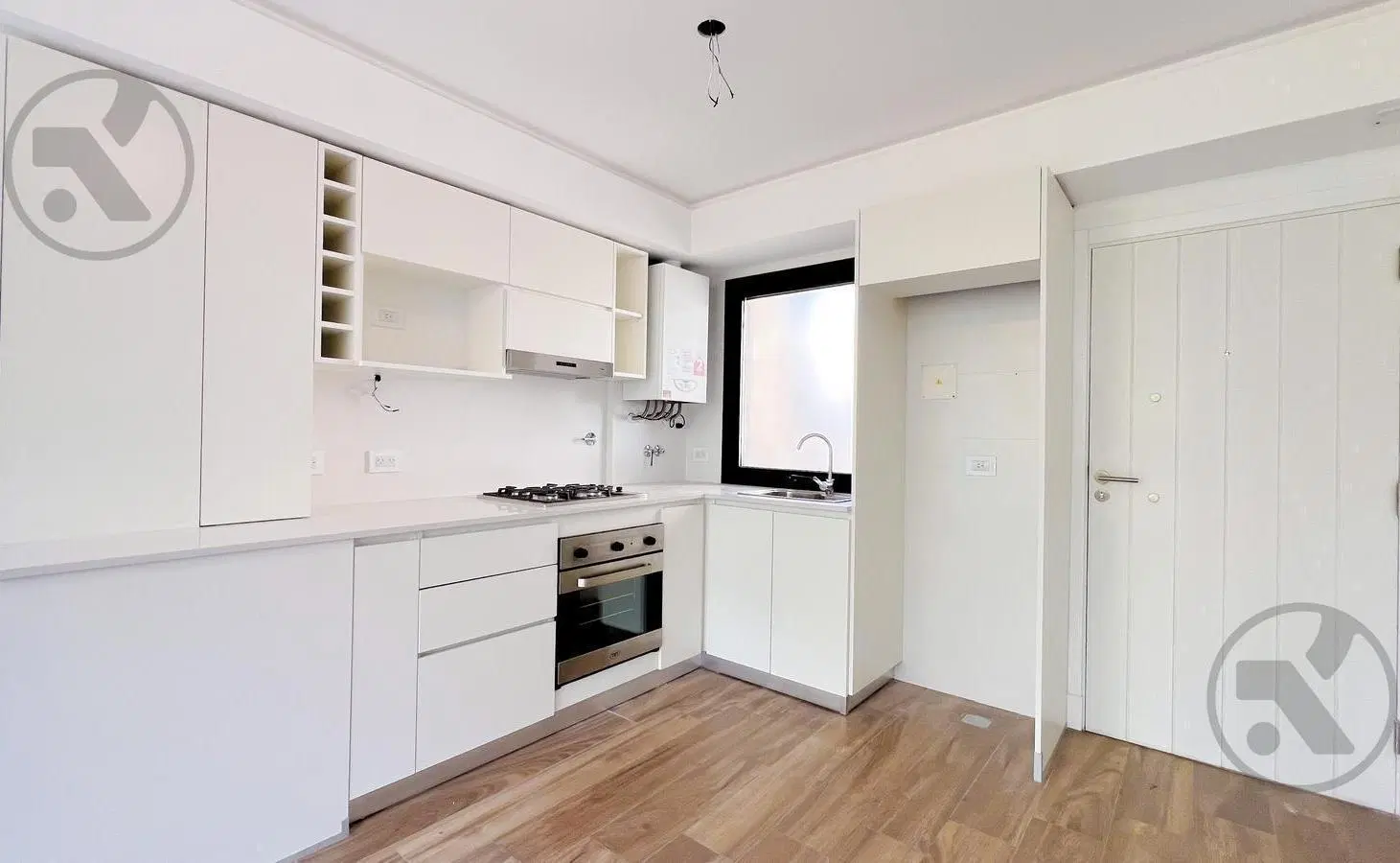 A Estrenar departamento 2 Amb en Plaza Guemes con balcón y cochera 3