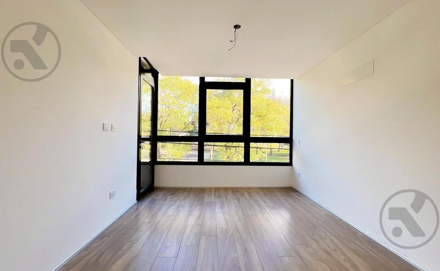 A Estrenar departamento 2 Amb en Plaza Guemes con balcón y cochera 1
