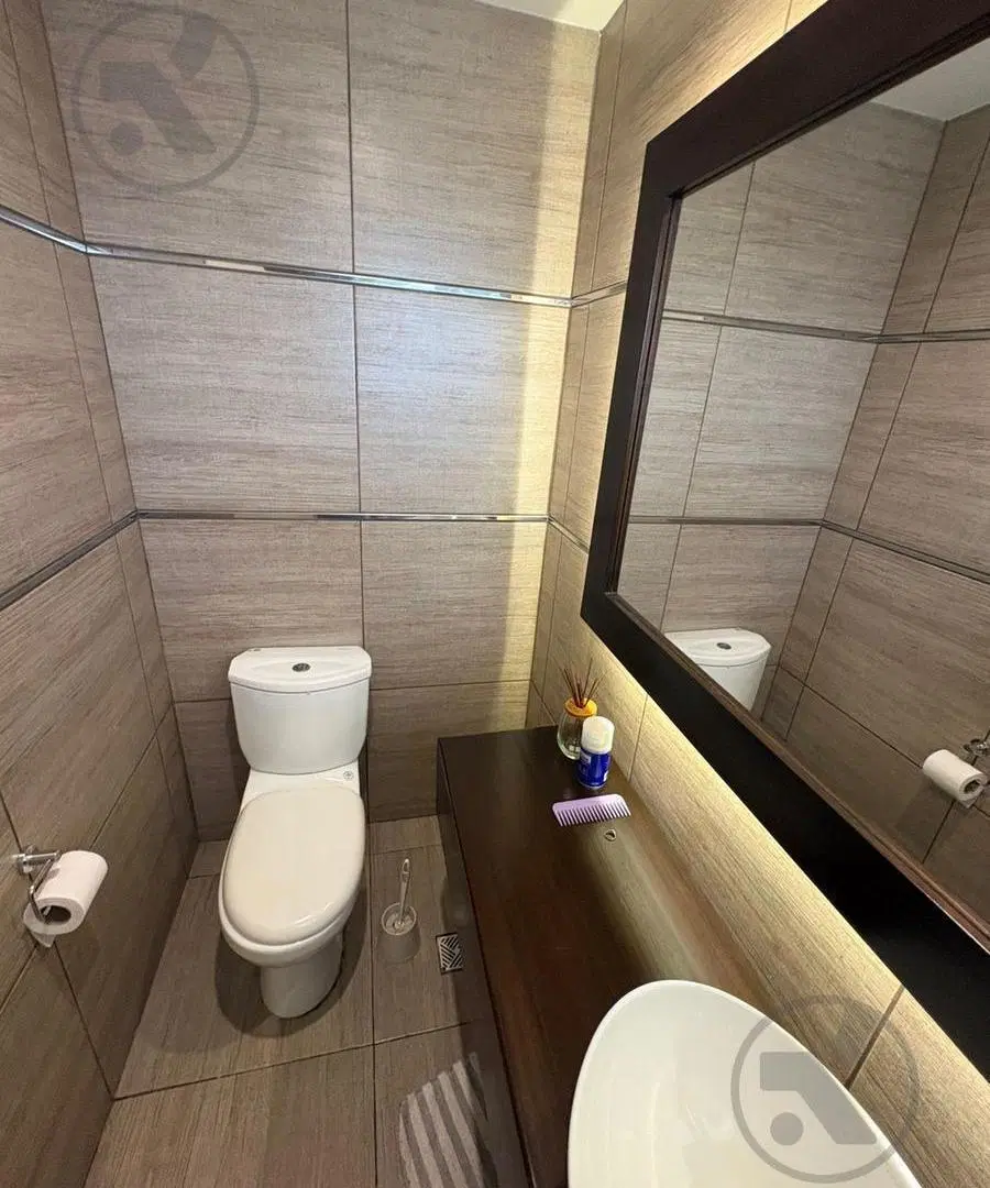 VENTA | CASA 4 ambientes RECICLADA CON PATIO Y JARDIN. 3