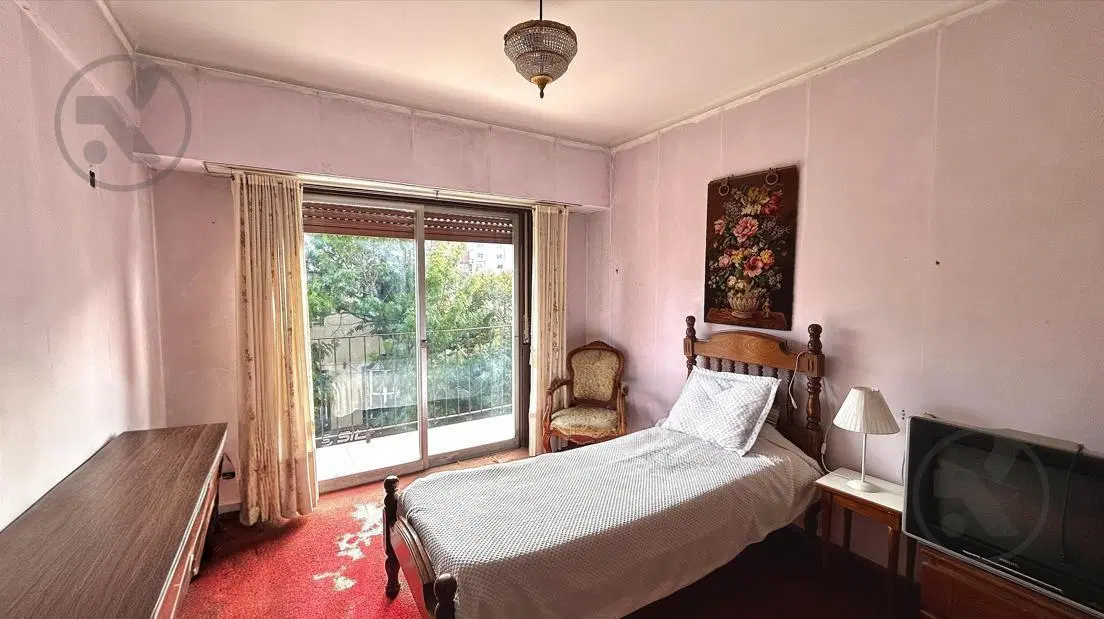 VENTA | DEPTO 5 AMBIENTES | BALCÓN AL FRENTE | CENTRO 8