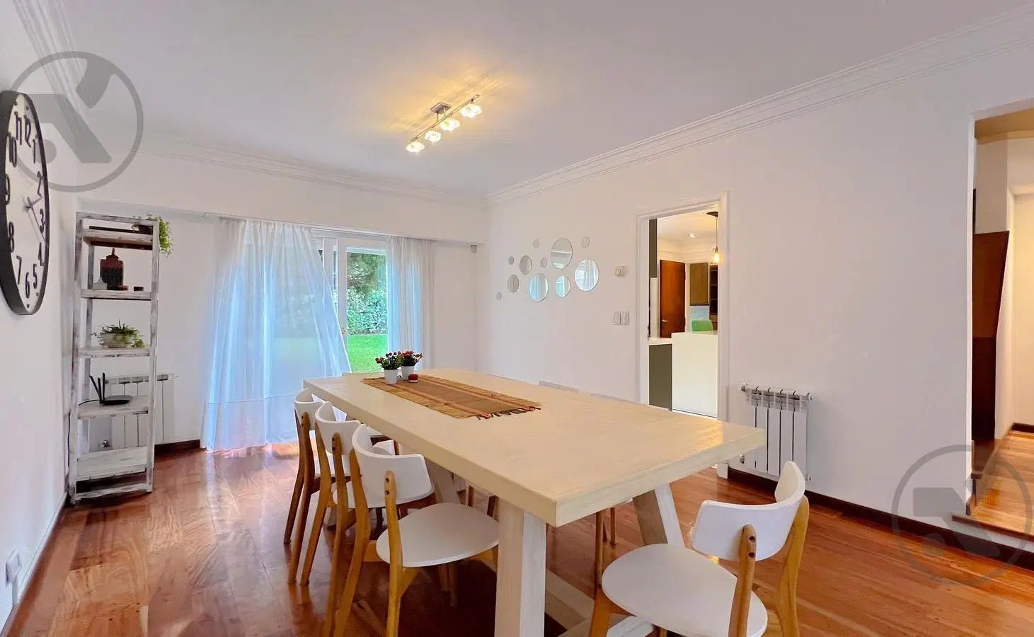VENTA | MODERNA CASA 4 AMBIENTES | PARQUE Y COCHERA | PLAYA GRANDE 5