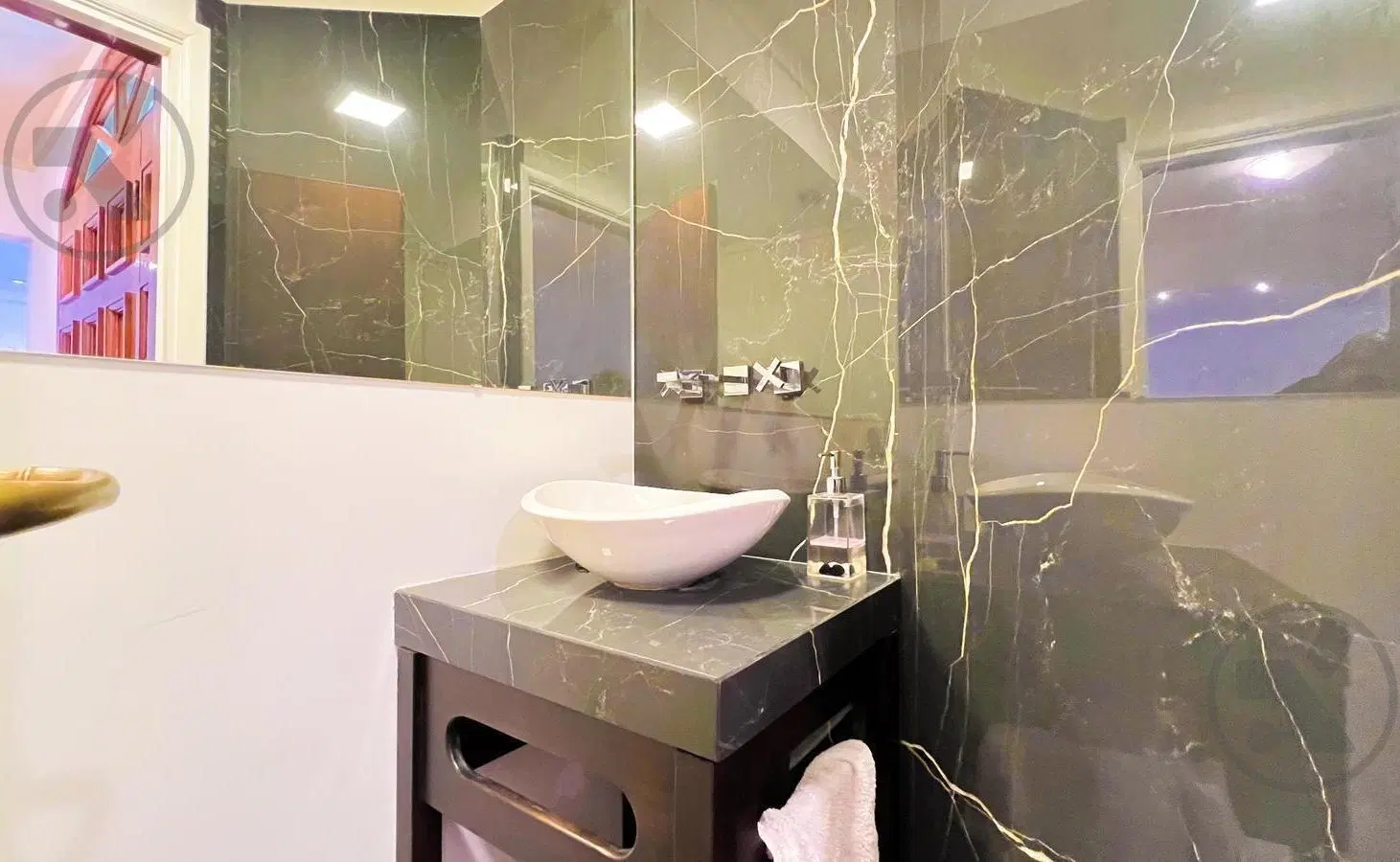 VENTA | MODERNA CASA 4 AMBIENTES | PARQUE Y COCHERA | PLAYA GRANDE 4