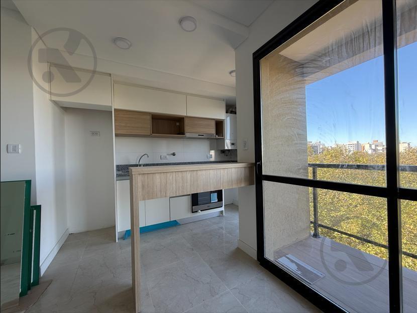 Foto de VENTA | SEMI PISO | 2 AMBIENTES | VISTA PANORÁMICA | PLAZA PERALTA RAMOS, imagen 4