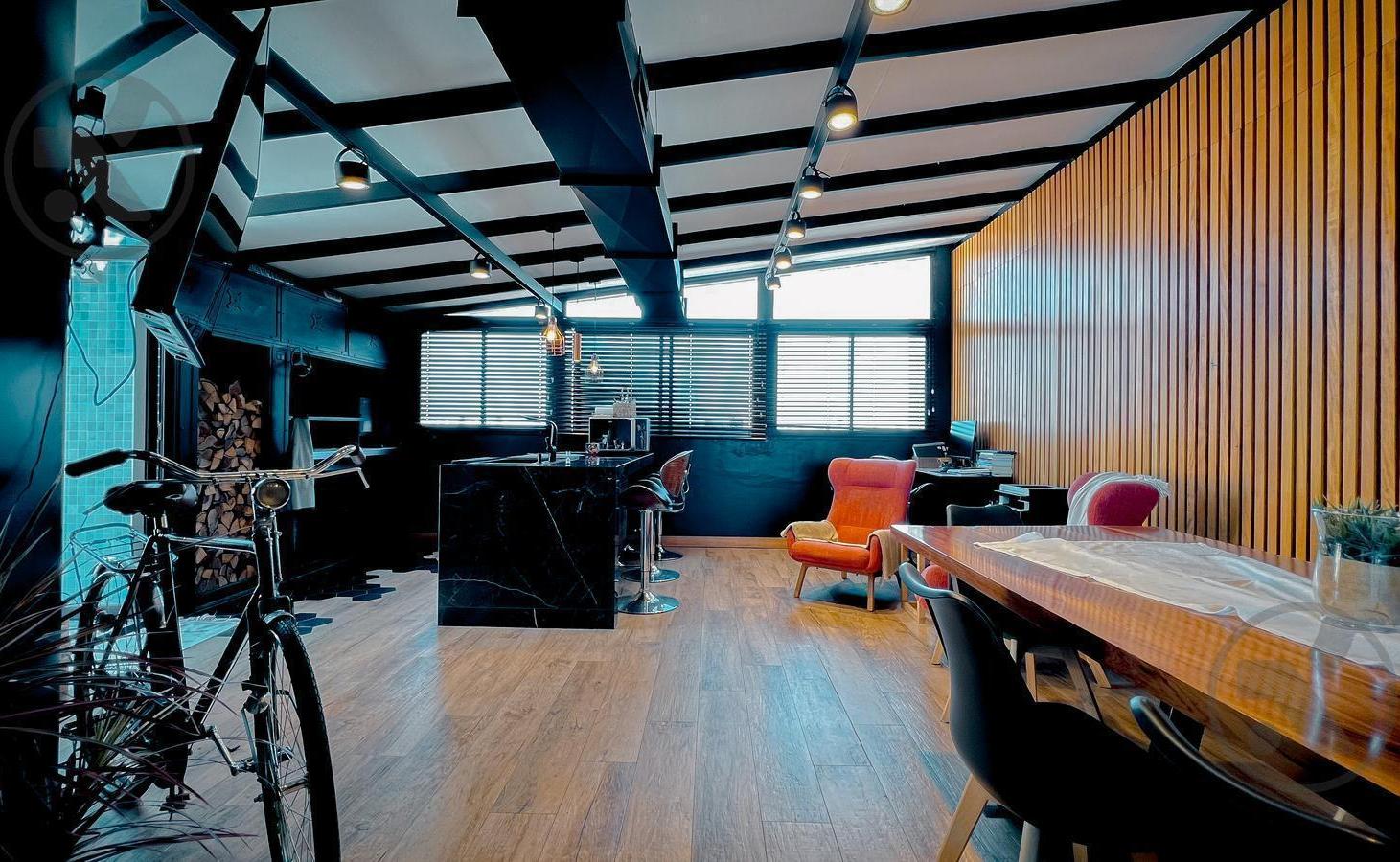 Foto de RETASADO | DEPTO EN DUPLEX 6 AMB CON QUINCHO Y TERRAZA, imagen 2