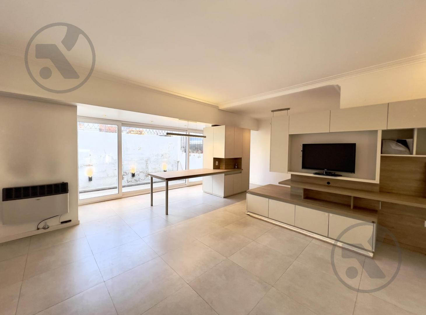 Foto de VENTA | EN BLOCK | 240 MTS2 | CHAUVIN | VIVIENDA O PROFESIONAL, imagen 1