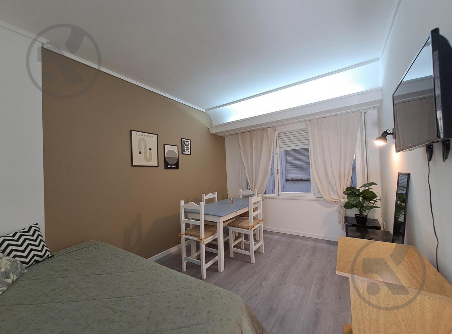 Foto de VENTA | DEPARTAMENTO | 2 AMBIENTES | MACROCENTRO, imagen 1