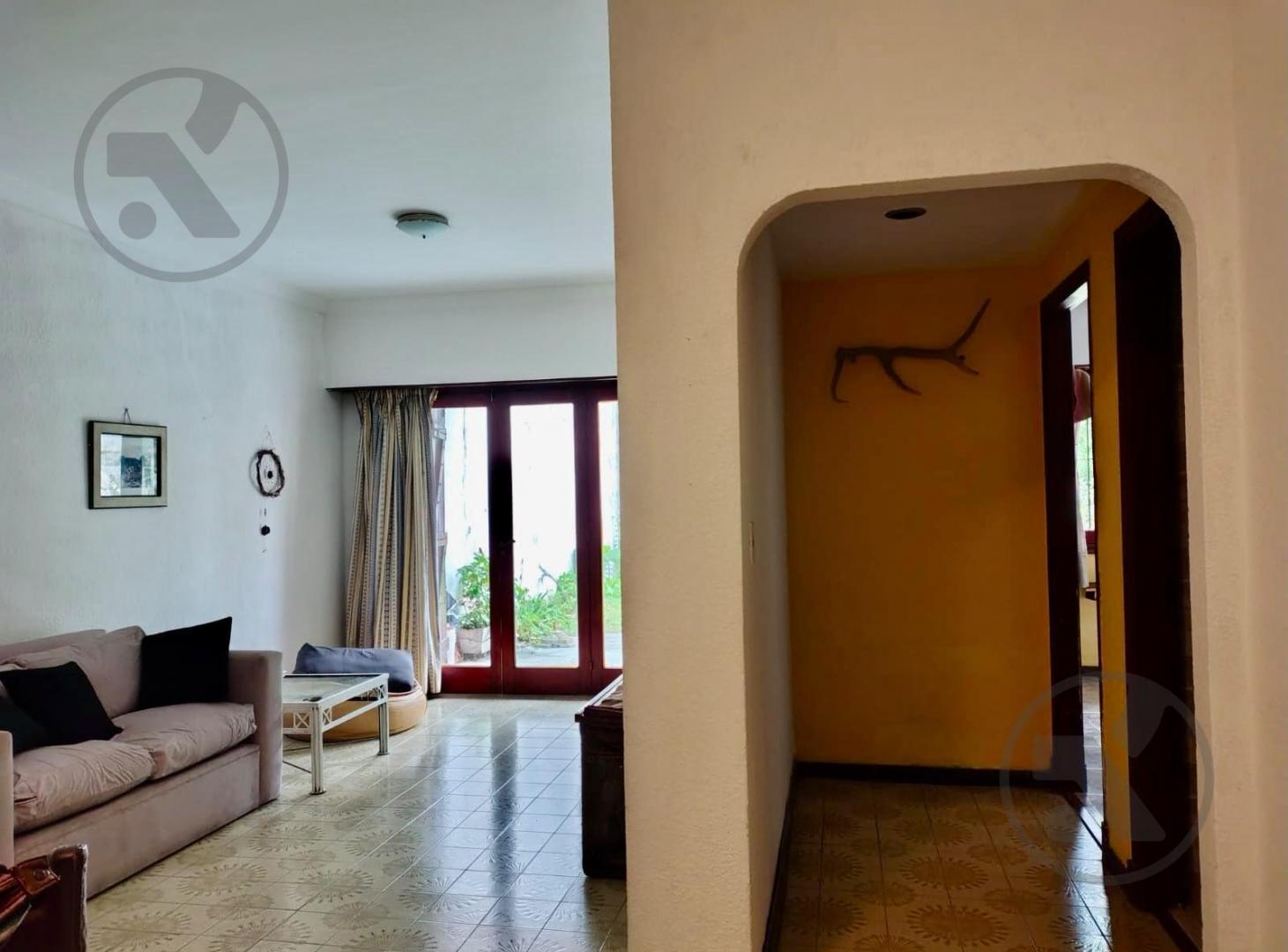 Foto de VENTA | CHALET 5 AMBIENTES | PARQUE LURO, imagen 3