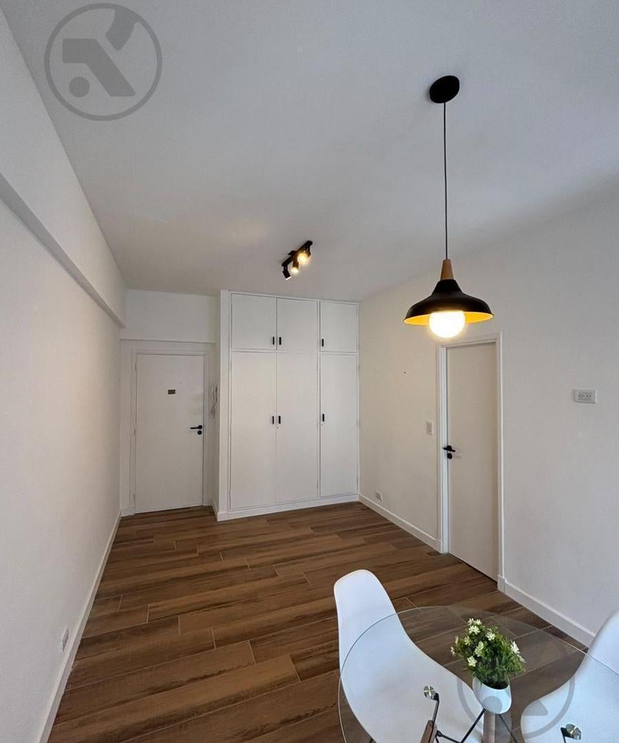 Foto de VENTA | MONOAMBIENTE CON BALCON AL FRENTE | CENTRO, imagen 3