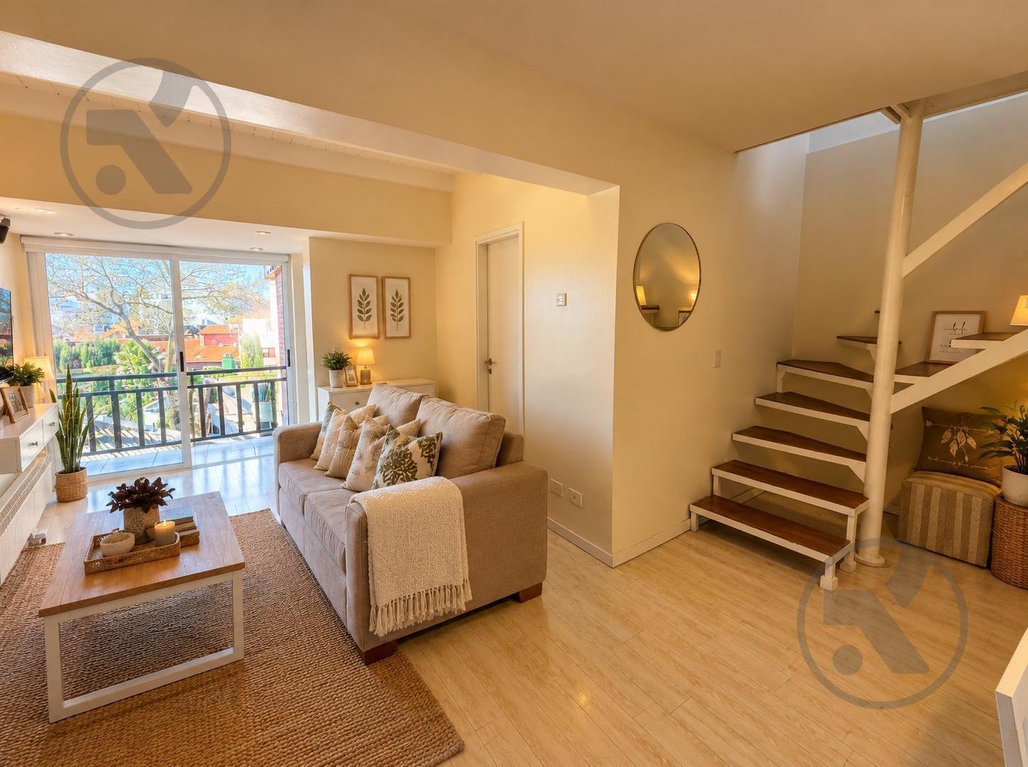 Foto de VENTA | DEPARTAMENTO EN DUPLEX 3 AMB CON ESCRITORIO | COCHERA, imagen 3