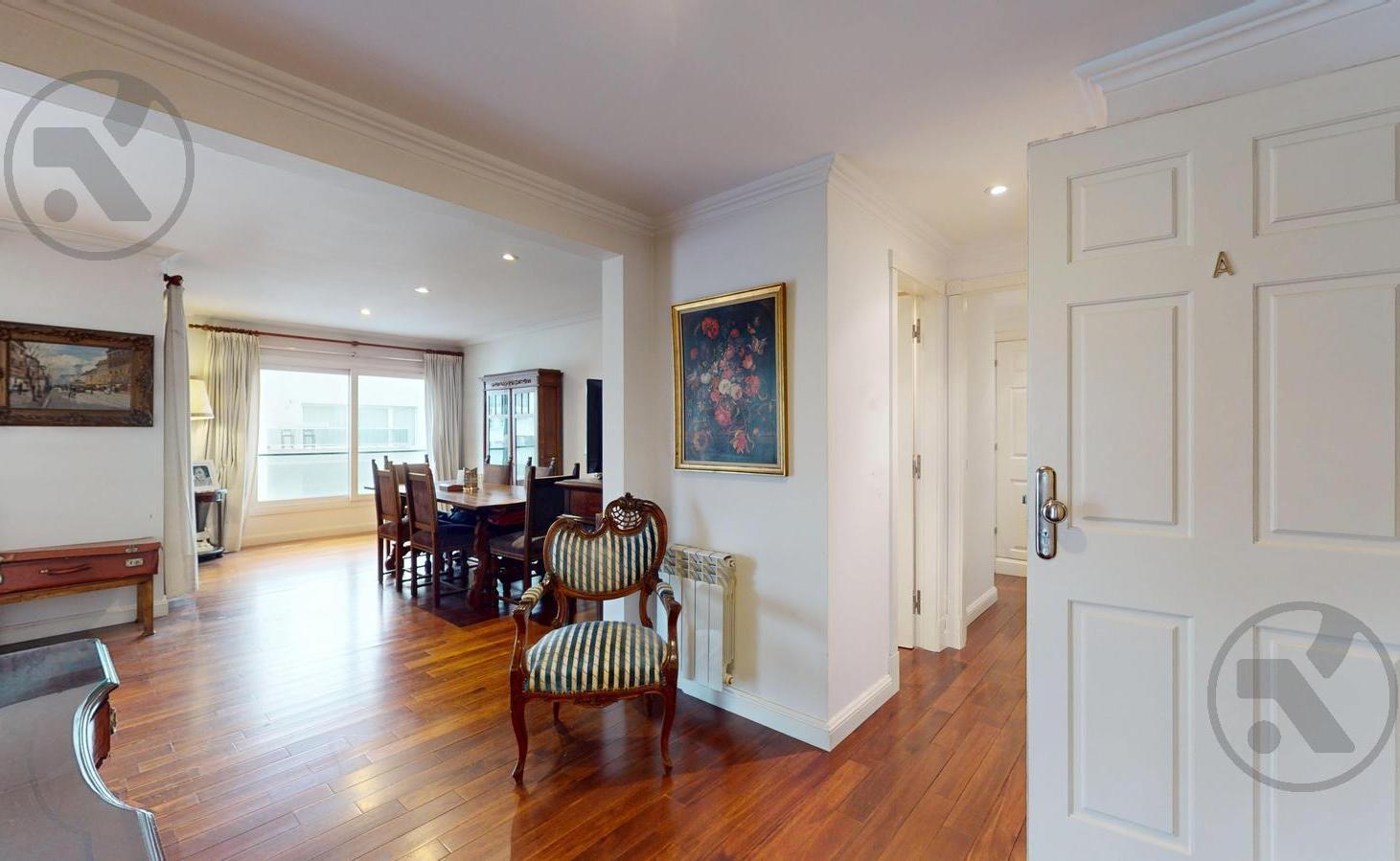 Foto de VENTA | EXCLUSIVO 4 AMBIENTES CON COCHERA | JARDINES DE DUMBLEDOR |, imagen 3