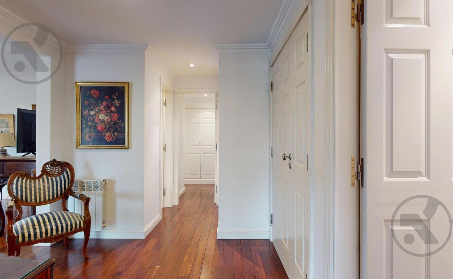 Foto de VENTA | EXCLUSIVO 4 AMBIENTES CON COCHERA | JARDINES DE DUMBLEDOR |, imagen 1