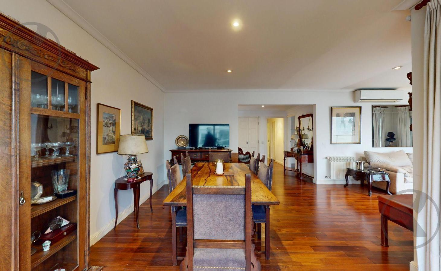 Foto de VENTA | EXCLUSIVO 4 AMBIENTES CON COCHERA | JARDINES DE DUMBLEDOR |, imagen 5
