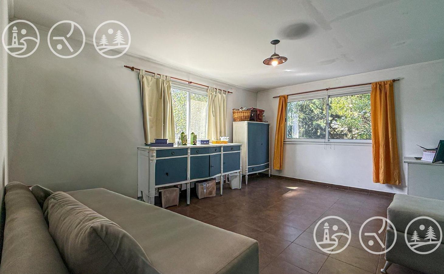 Foto de VENTA | CHALET DE 5 AMBIENTES | BARRIO PLAYA SAN CARLOS, imagen 5