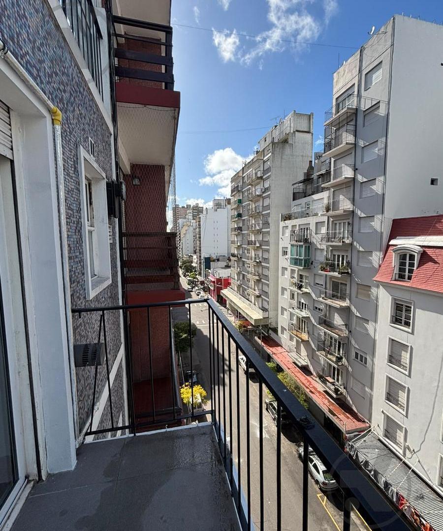 Foto de VENTA | MONOAMBIENTE CON BALCON AL FRENTE | CENTRO, imagen 5