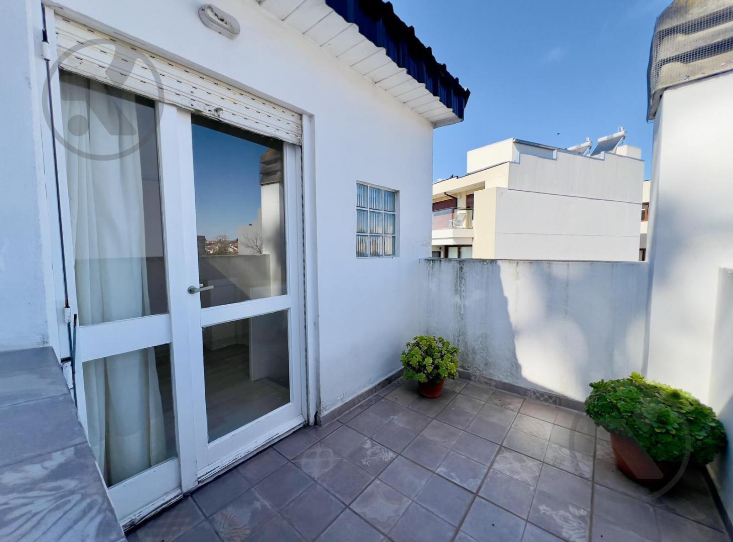 Foto de la propiedad en Retasado | Departamento EN Duplex 3 AMB CON Escritorio