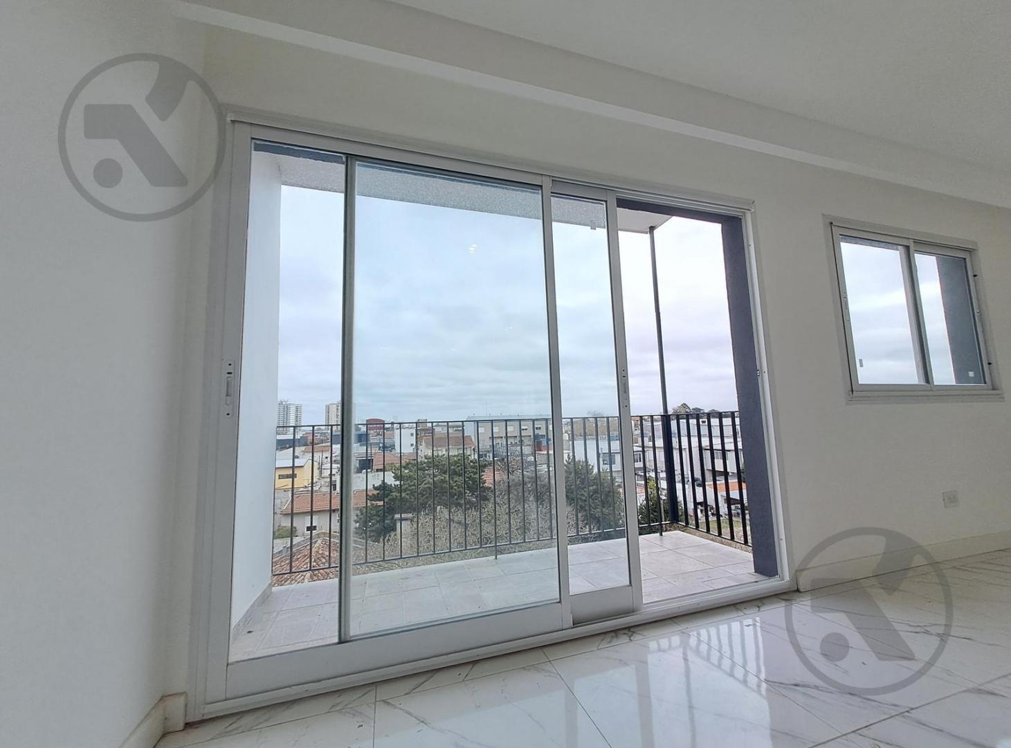 Foto de VENTA | DEPARTAMENTO 2 AMBIENTES | COCHERA | VILLA PRIMERA, imagen 3