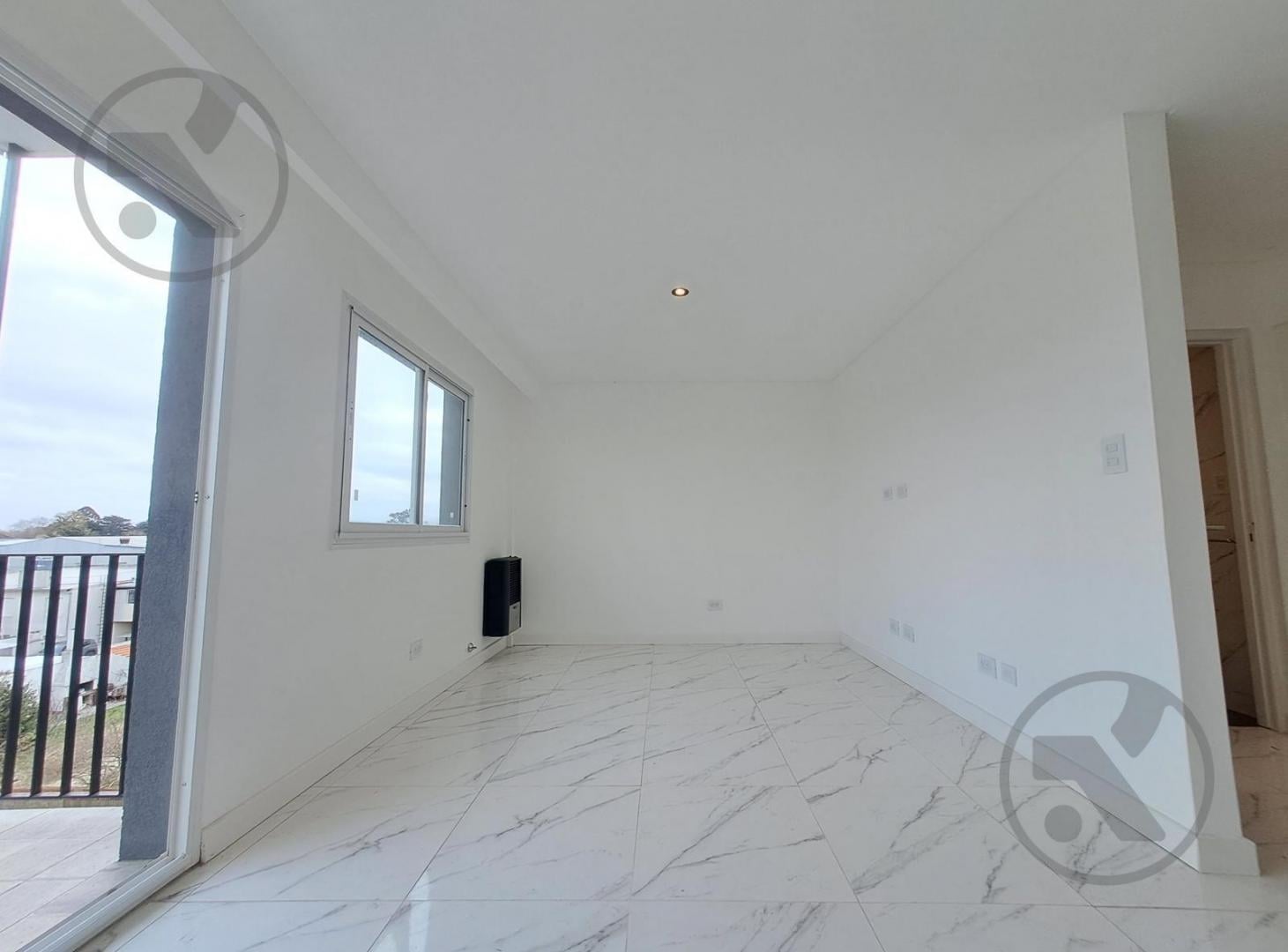 Foto de VENTA | DEPARTAMENTO 2 AMBIENTES | COCHERA | VILLA PRIMERA, imagen 4