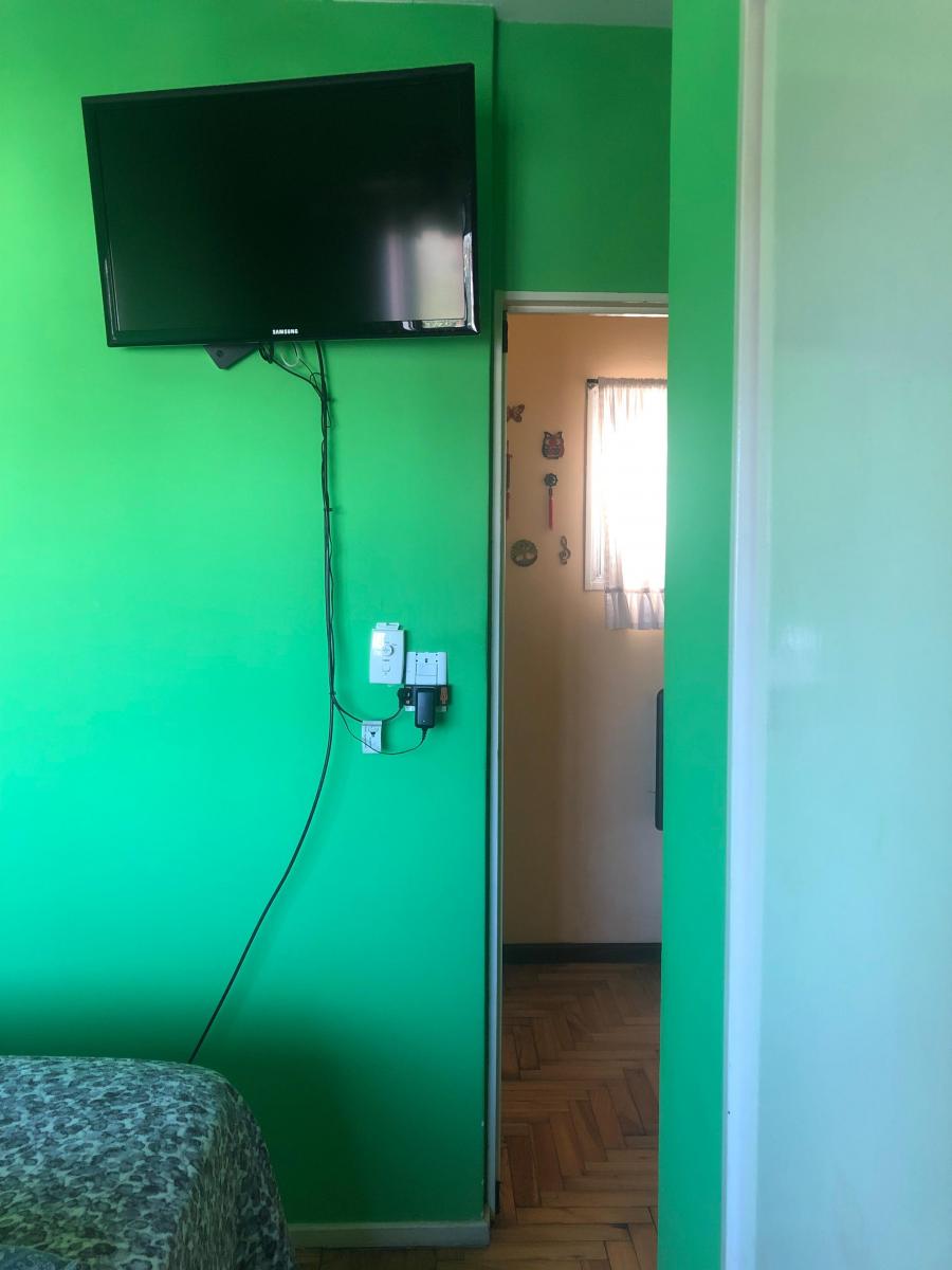 Departamento de 3 Ambientes Al Frente con Balcón, Excelente Estado y Ubicación 3