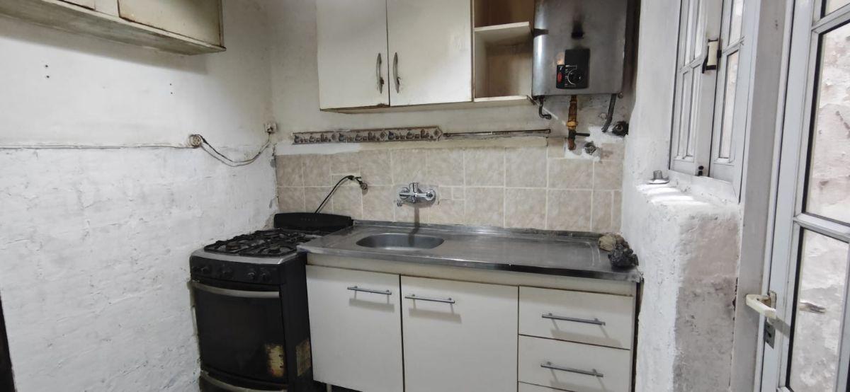 Foto de Departamento en alquiler, Caballito, 2 amb patio, en planta baja, bajas expensas, imagen 5