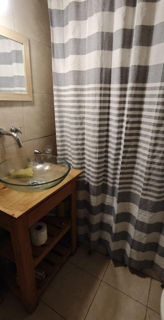 Foto de Monoambiente con patio en venta en La Paternal, imagen 3