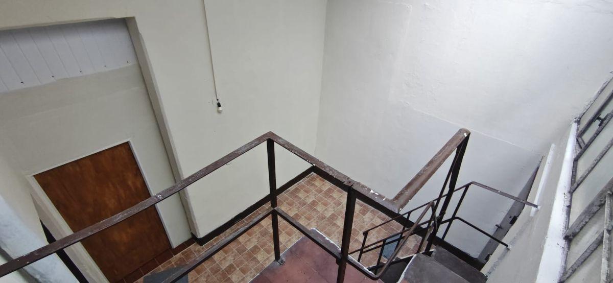 Foto de PH 2 Ambientes con Pasillo Descubierto, Sin Expensas y en Excelente, imagen 3