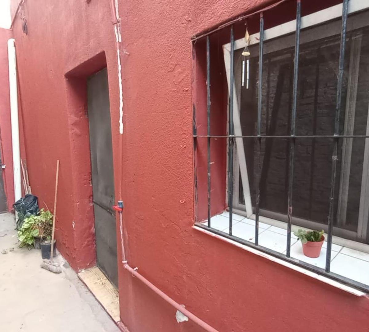 Excelente Oportunidad! Amplio PH Luminoso en Villa Ballester 1