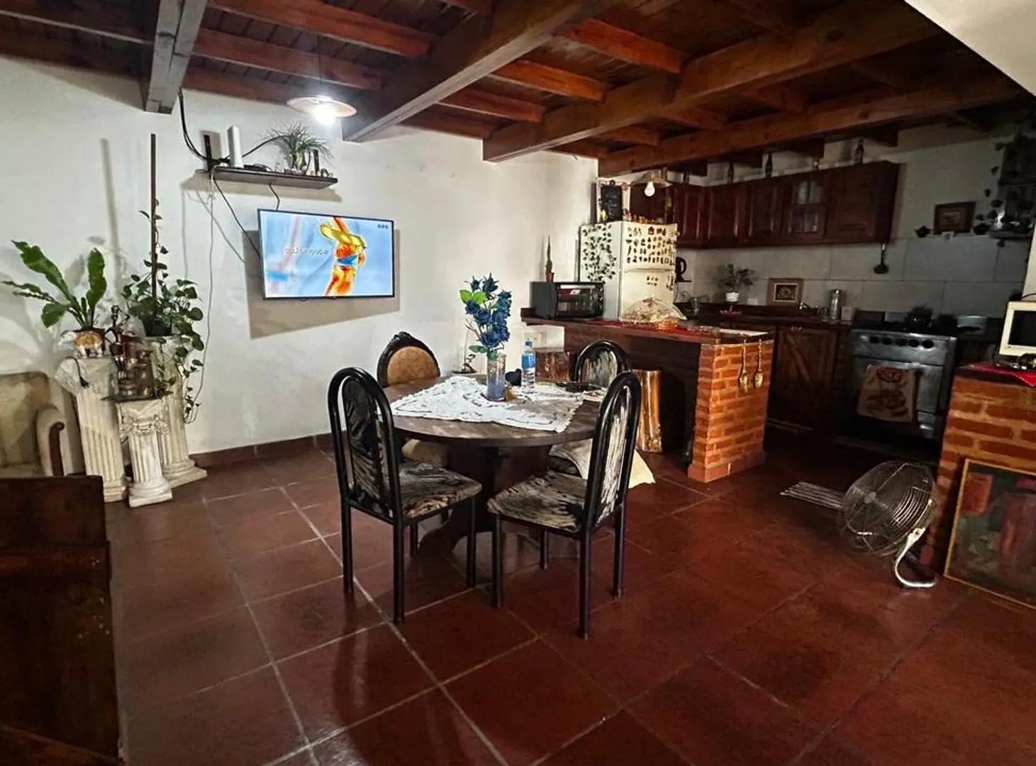 Casa Multifamiliar en Lote Propio - Ideal Inversor 2