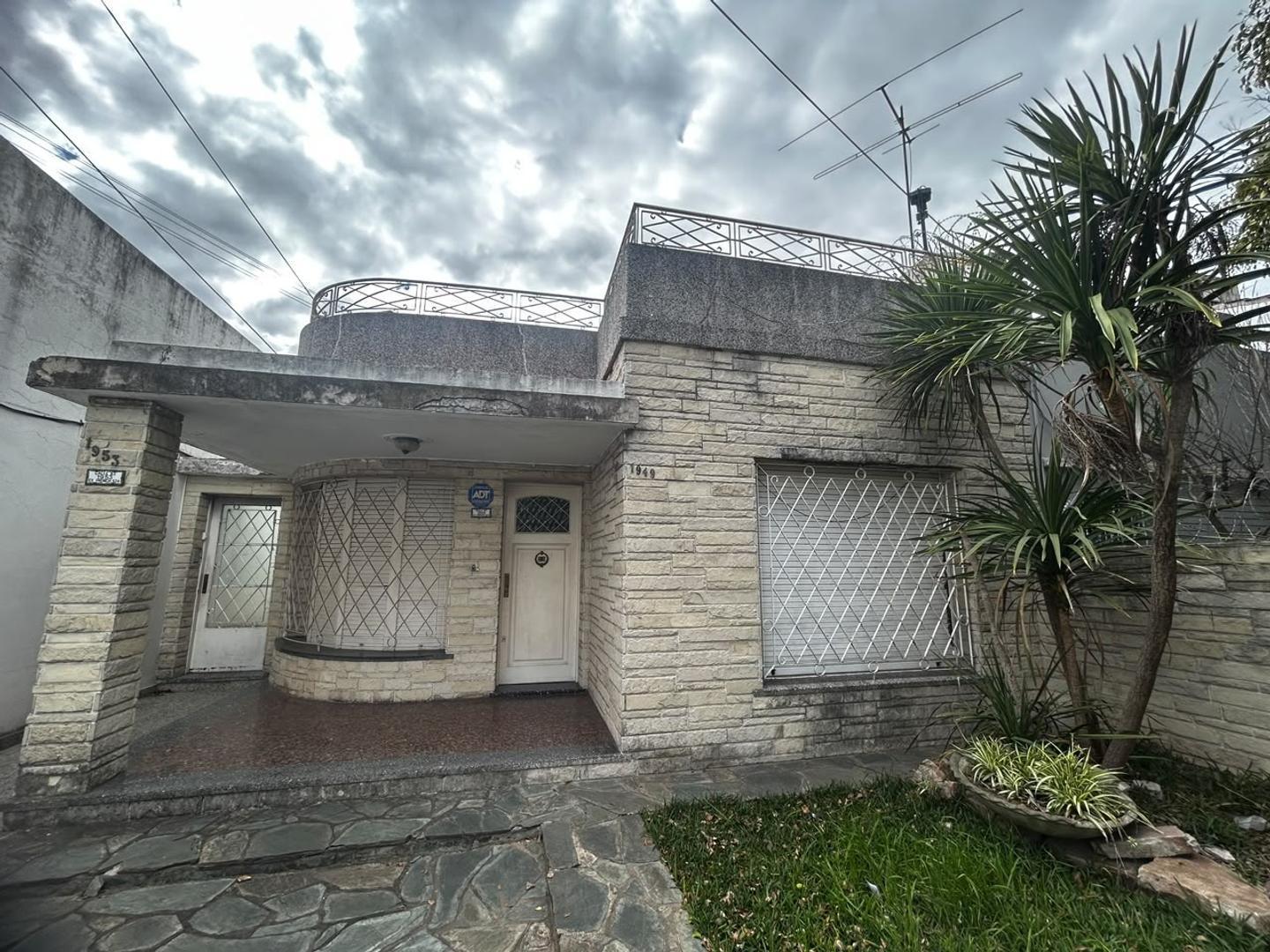 Foto de PH al Frente - Muy amplio + Jardin al Frente + Patio, imagen 4