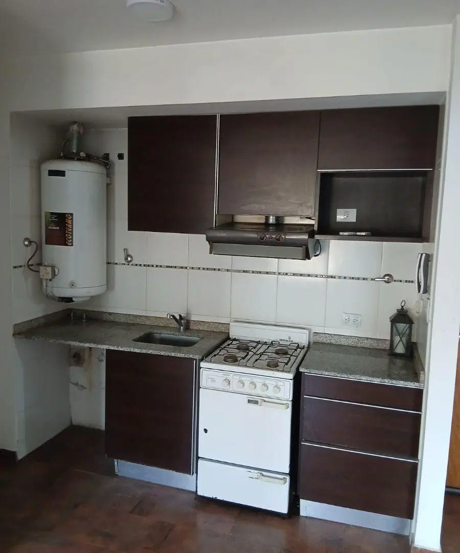 Departamento de 2 Ambientes con Cochera Cercano Estación De Trenes 1
