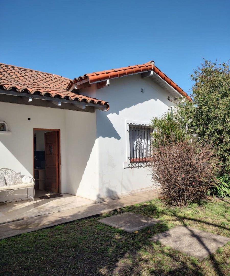 Foto de HERMOSA CASA REMODELADA EN MONTE GRANDE, imagen 4