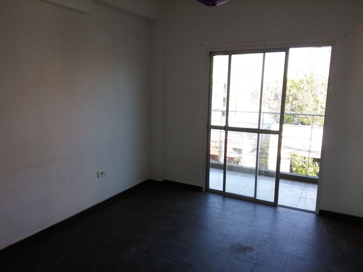 Foto de IMPECABLE DEPARTAMENTO DE 2 AMBIENTES EN ALQUILER – EXCELENTE UBICACIÓN, imagen 2