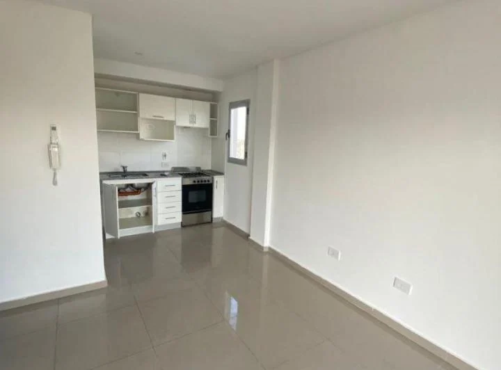 Moderno 3 ambientes en alquiler en Lanus! 4