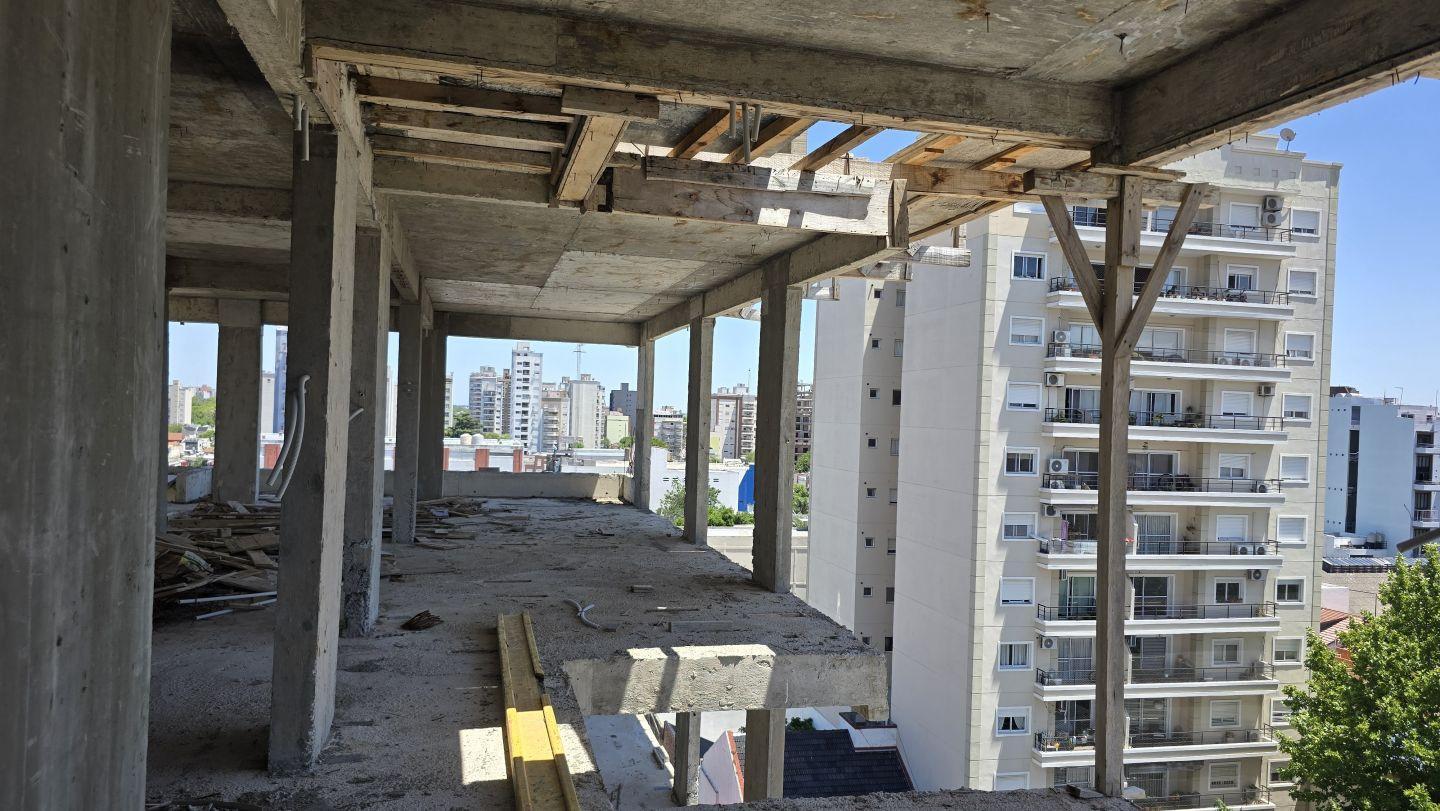 Departamento Dos Ambientes en Pozo 47m2 Lanús Este Inversión