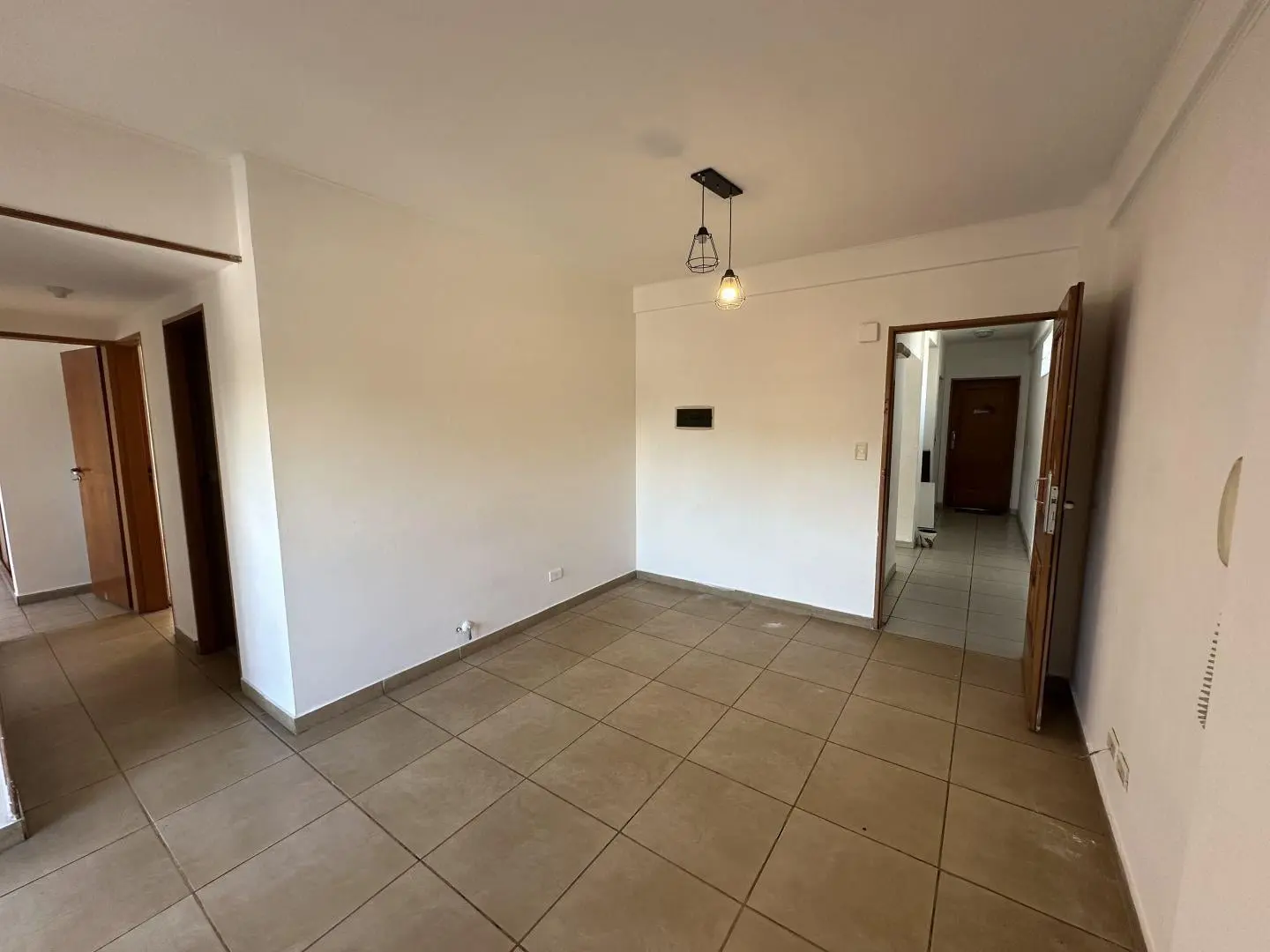 Departamento en alquiler muy bien ubicado 3 ambientes 2