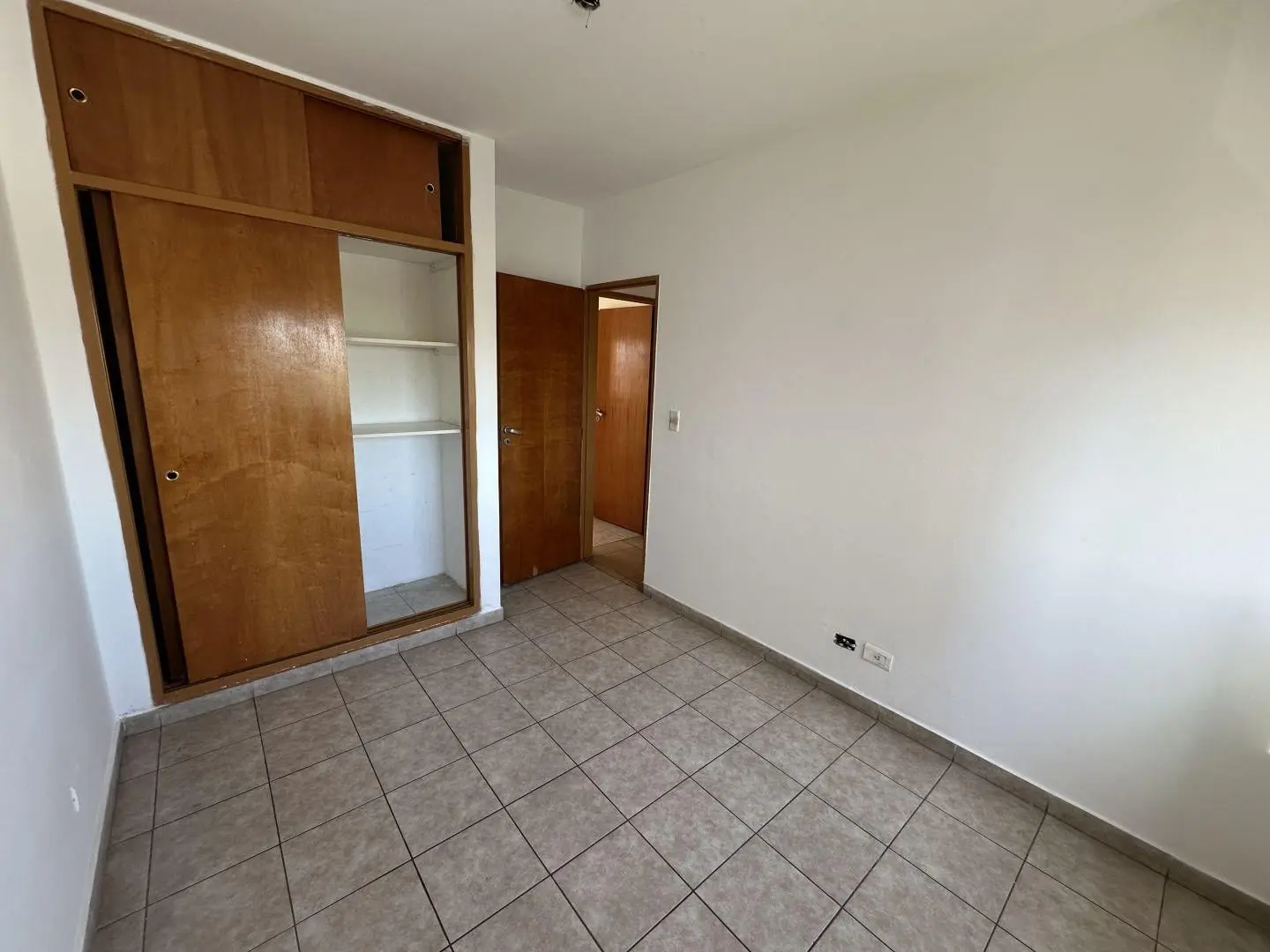 Departamento en alquiler muy bien ubicado 3 ambientes 5