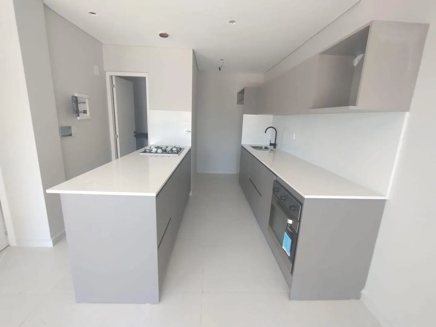 Dpto 4 ambientes a estrenar, CON AMENITIES y COCHERA en Lanusita!! 1