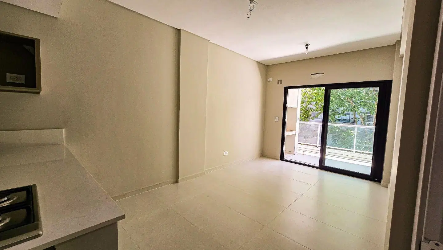 Departamento Dos Ambientes Lanús Oeste Centro Venta a Estrenar Edificio de Categ 3
