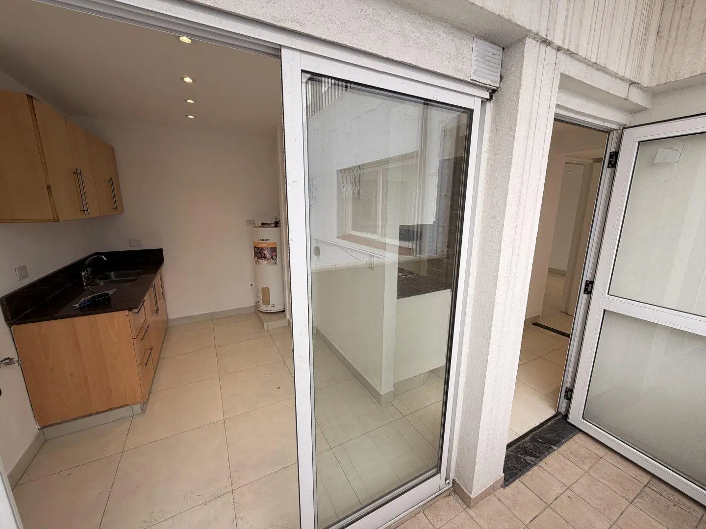 Oportunidad Excelente 4 Ambientes en Venta Renovado Entrega Inmediata 2