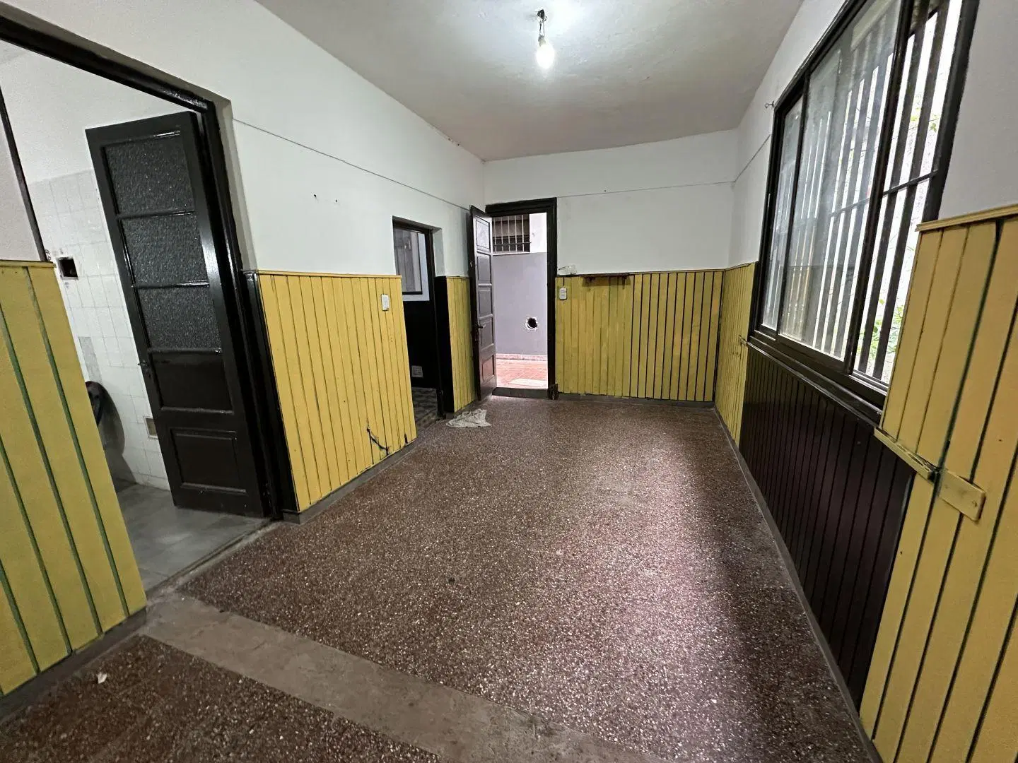 Departamento tipo PH buena zona espacioso dos ambientes 3