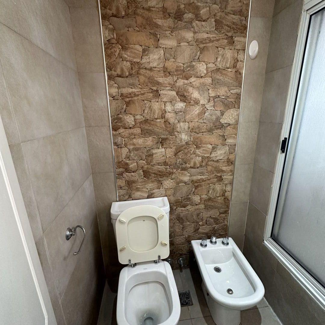 Foto de Departamento dos ambientes con balcon al frente y al contrafrente en alquiler, imagen 2
