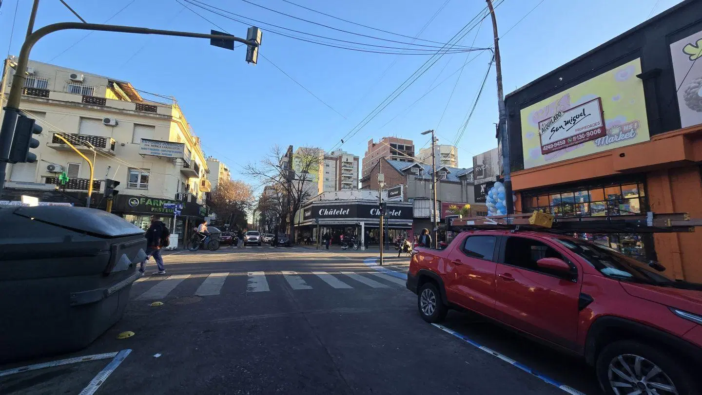 Local Comercia Pleno 9 de Julio Oportunidad Doble Lote 265m2 totales 1
